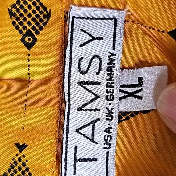 Tamsy blouse Size XL mustard yellow with black geometric,  Henley long‎ s… - Picture 7 of 11